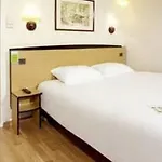 Hotel Campanile 3*