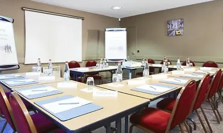 钟楼普拉西尔酒店 酒店 3*