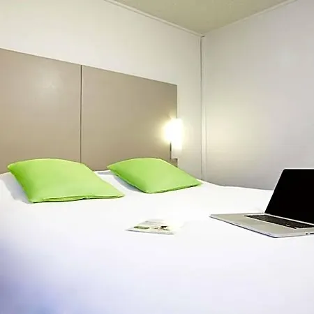 Hotel Campanile 3*