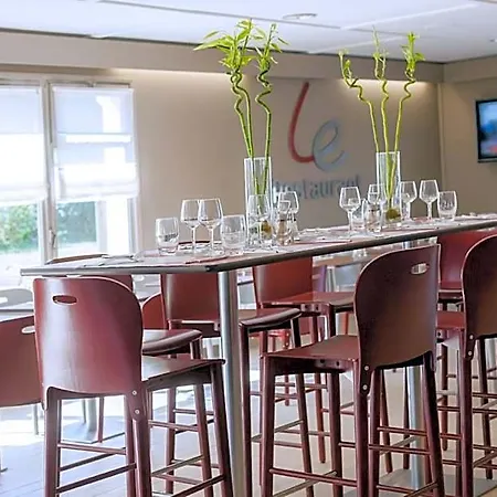 Hotel Campanile 3*