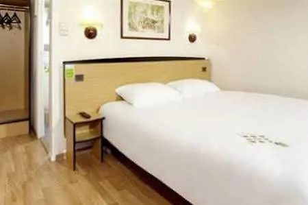 Hotel Campanile 3*